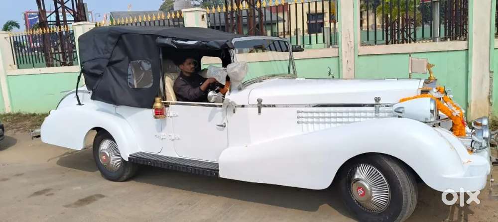 Calcic Vintage Car।