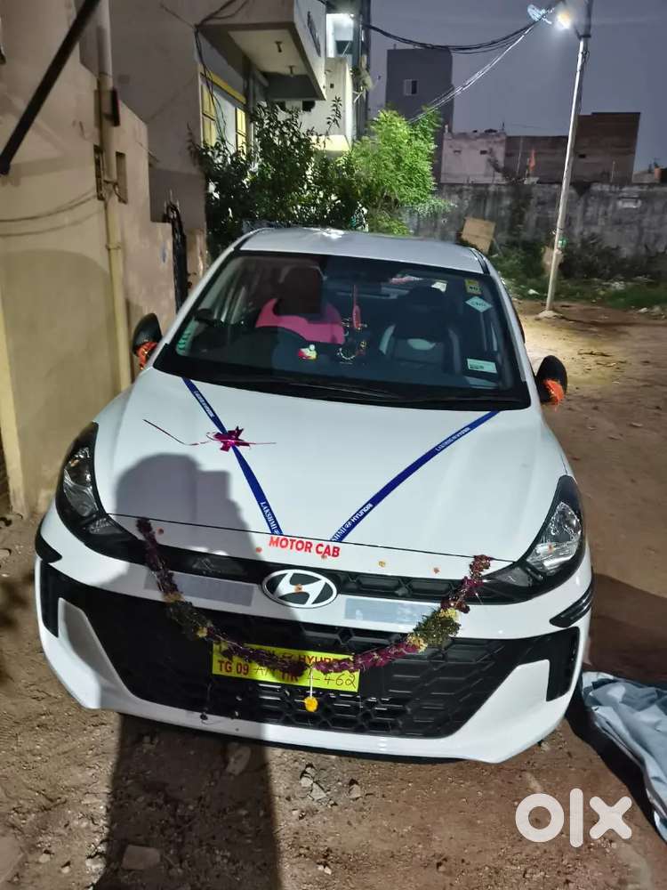 Hyundai Aura 2026 Cng And Petrol 5200 Km Driven