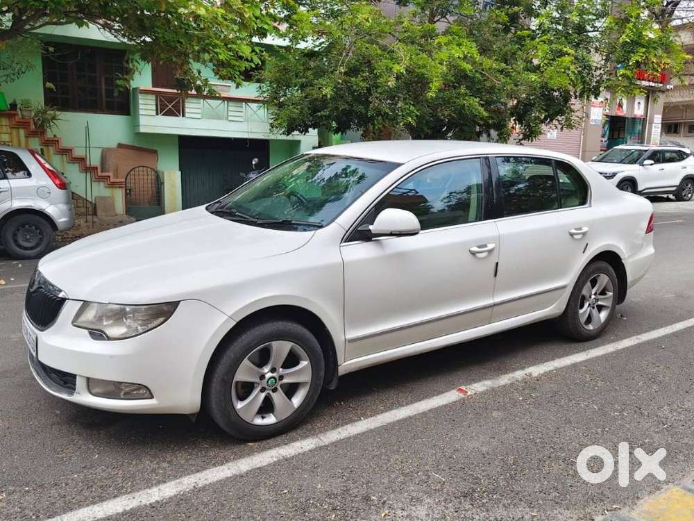 Skoda Superb 2008-2013 Petrol Ambition, 2012, Petrol