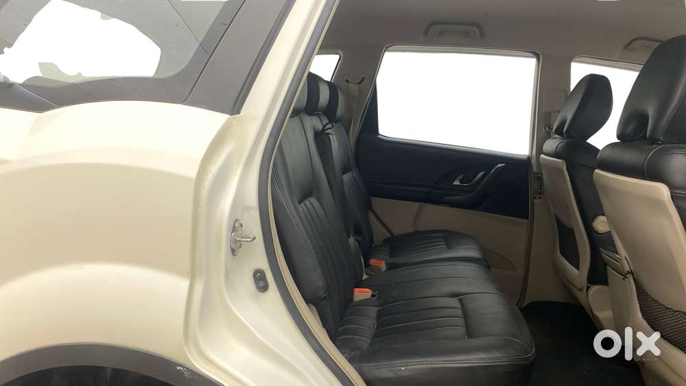 Mahindra Xuv500 W6 At, 2017, Diesel