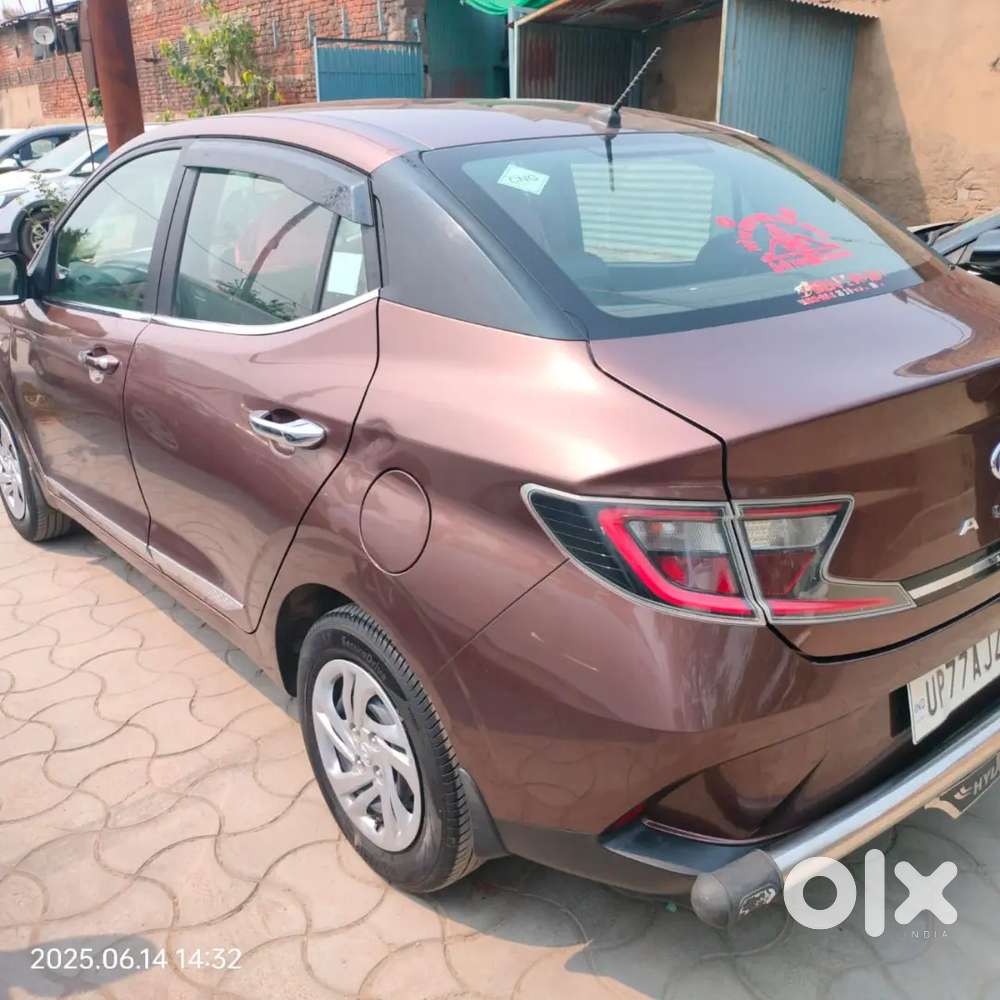 Hyundai Aura 2022 Cng