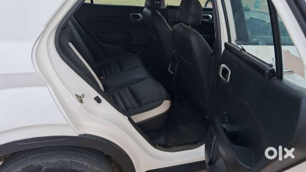 Hyundai Venue, 2019, Petrol