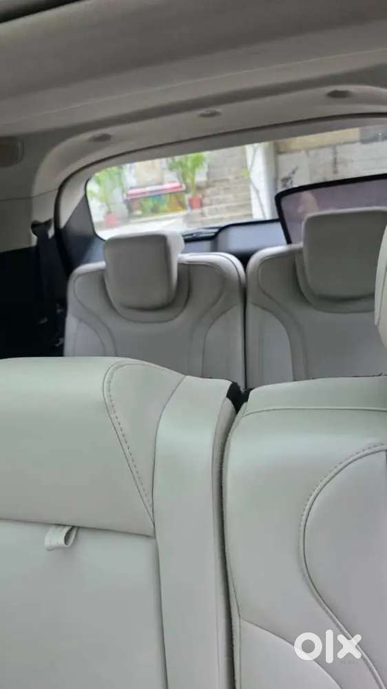Mahindra Xuv700 Diesel At 2022