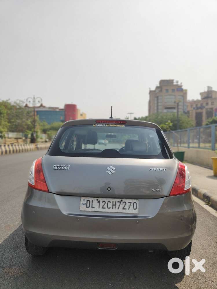 Maruti Suzuki Swift 1.2 Vxi (o), 2015, Petrol