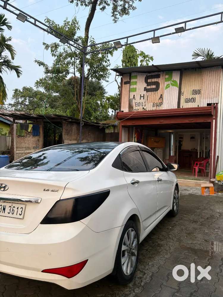 Hyundai Verna 2016 Petrol Well Maintained