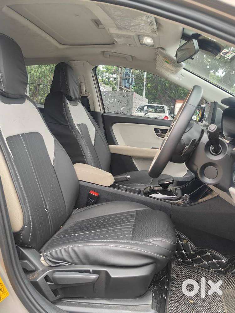 Tata Altroz, 2026, Petrol