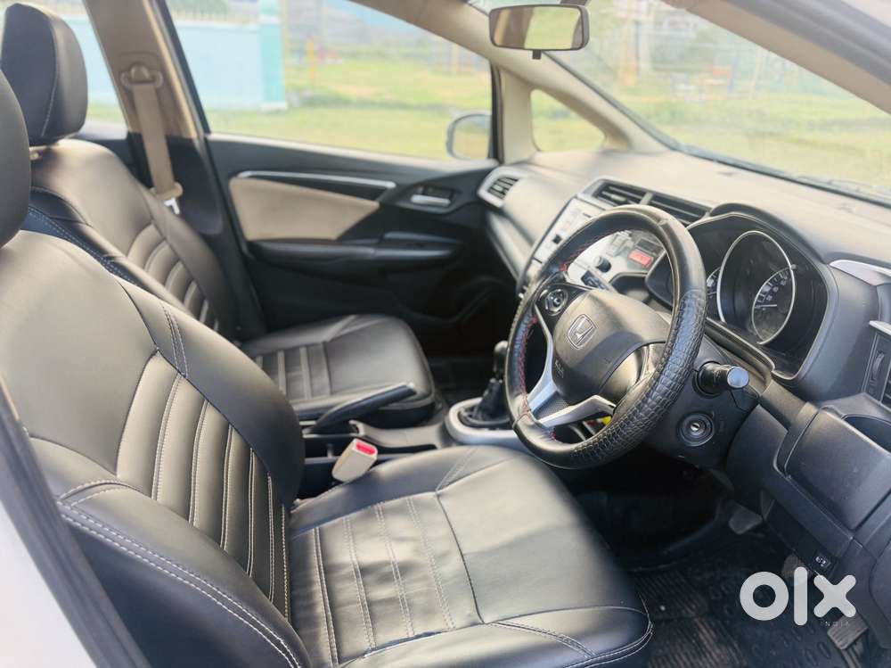 Honda Jazz 1.2 V I Vtec Privilege, 2015, Petrol