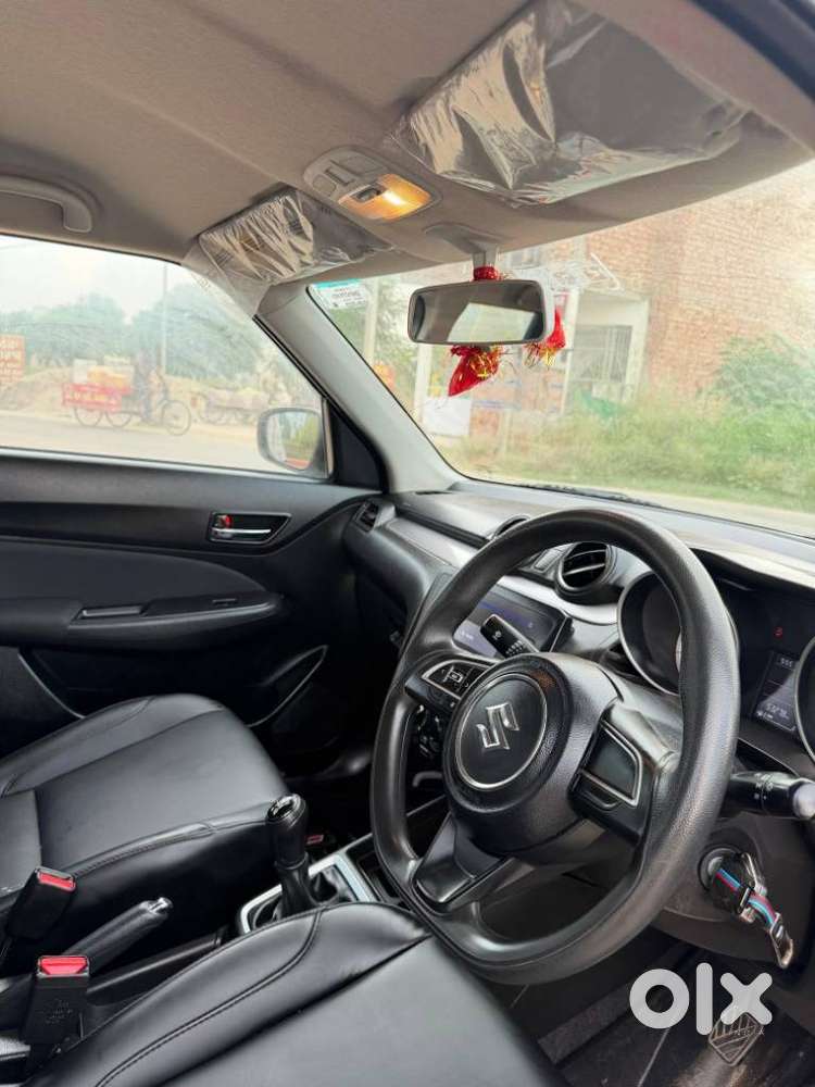 Maruti Suzuki Swift Vxi + Manual, 2023, Petrol
