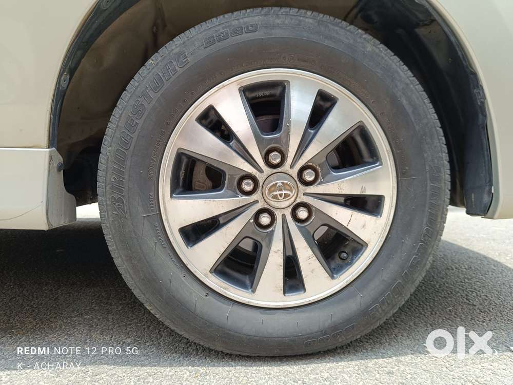 Toyota Innova 2.5 Z Diesel 7 Seater, 2015, Diesel