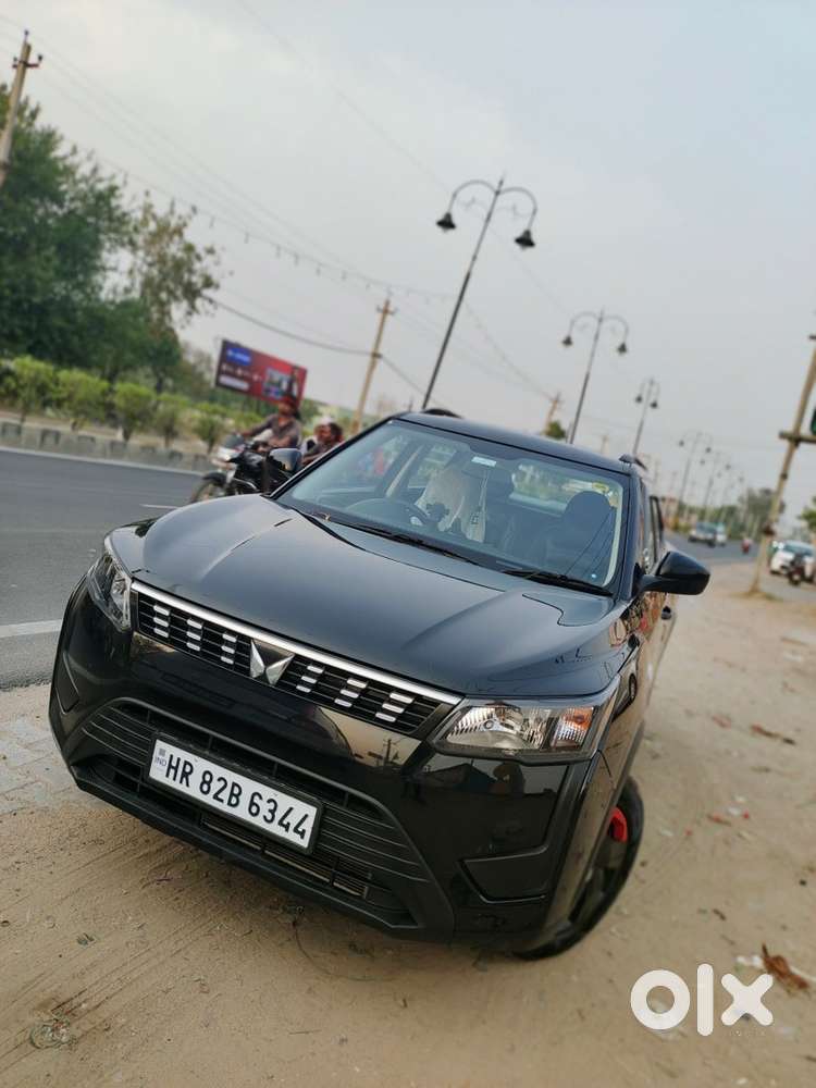 Mahindra Xuv300 Petrol 2024
