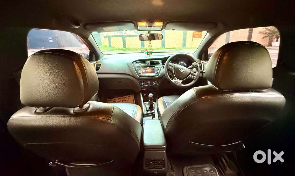 Hyundai I20 Sportz 1.2 Mt Dual Tone, 2019, Petrol