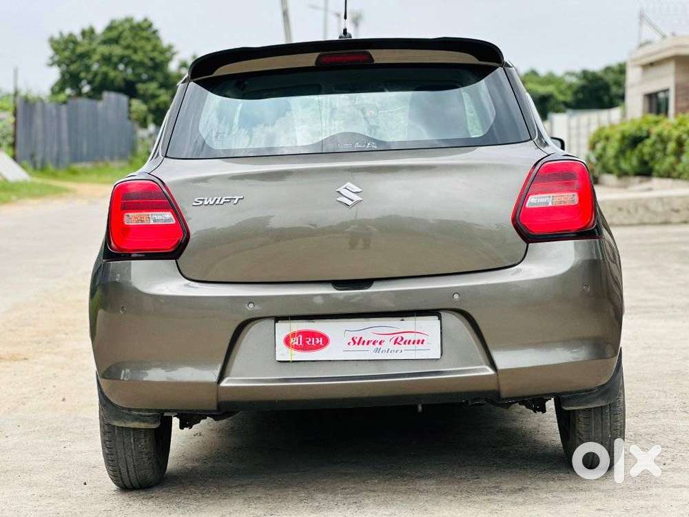 Maruti Suzuki Swift Vxi + Manual, 2020, Petrol