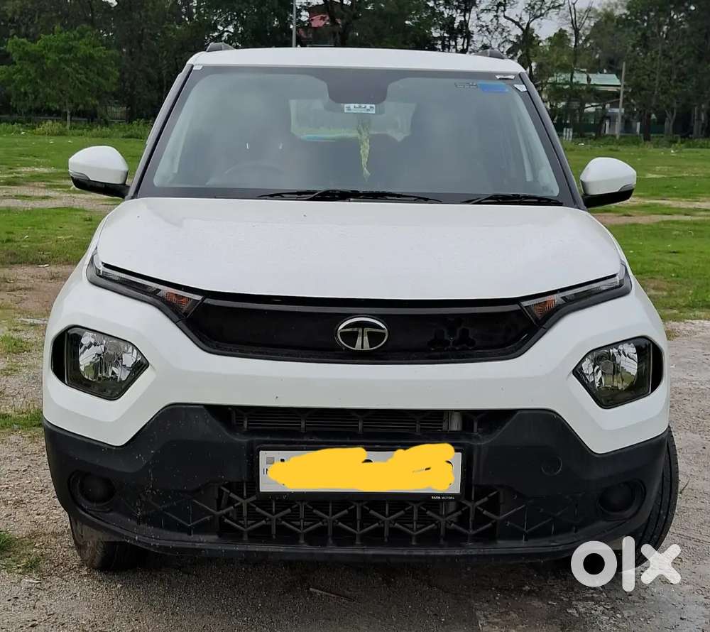 Tata Punch 2025, Adventure S, Buy October 2025