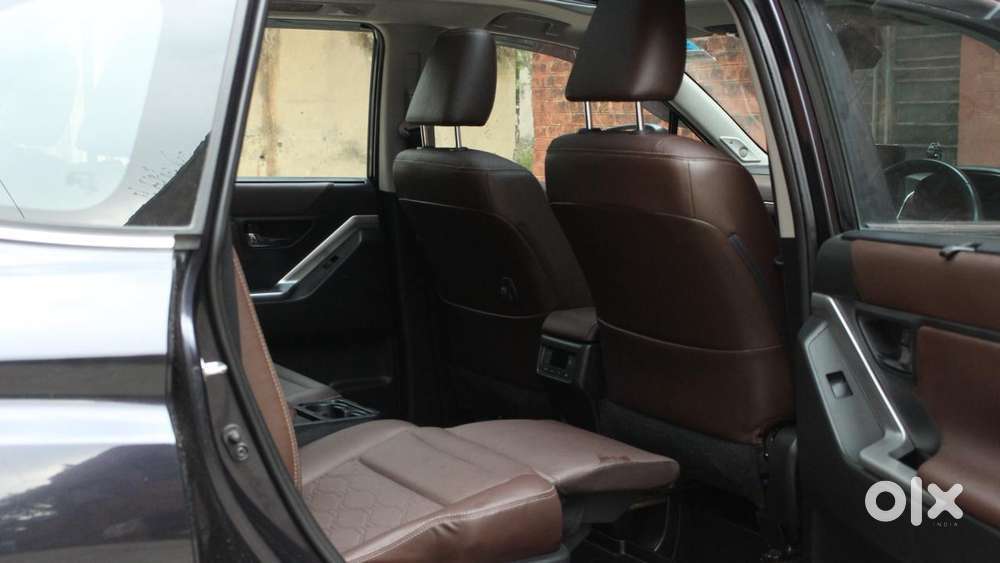 Toyota Innova Hycross 2.0 Zx (o) Hybrid 7 Str, 2024, Petrol