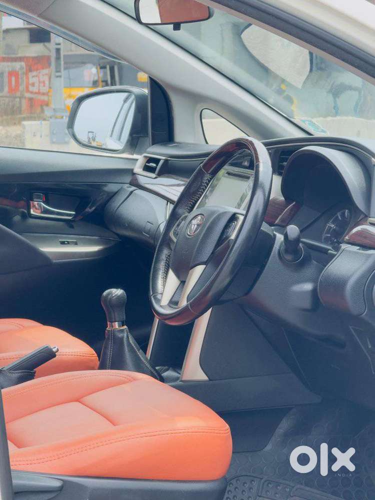 Toyota Innova Crysta [2020-ongoing] 2.4 Vx 7 Str, 2016, Diesel