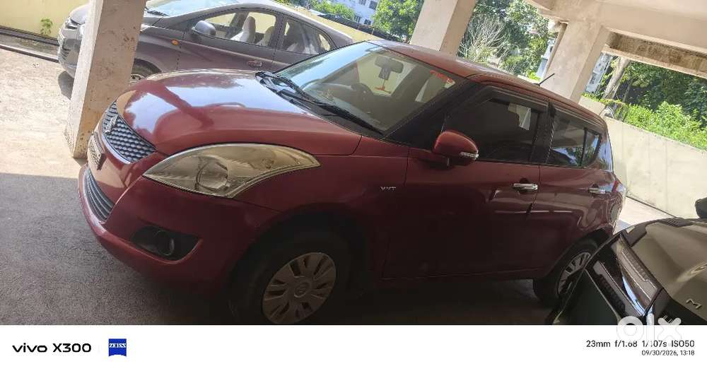 Maruti Suzuki Swift Lxi 2014