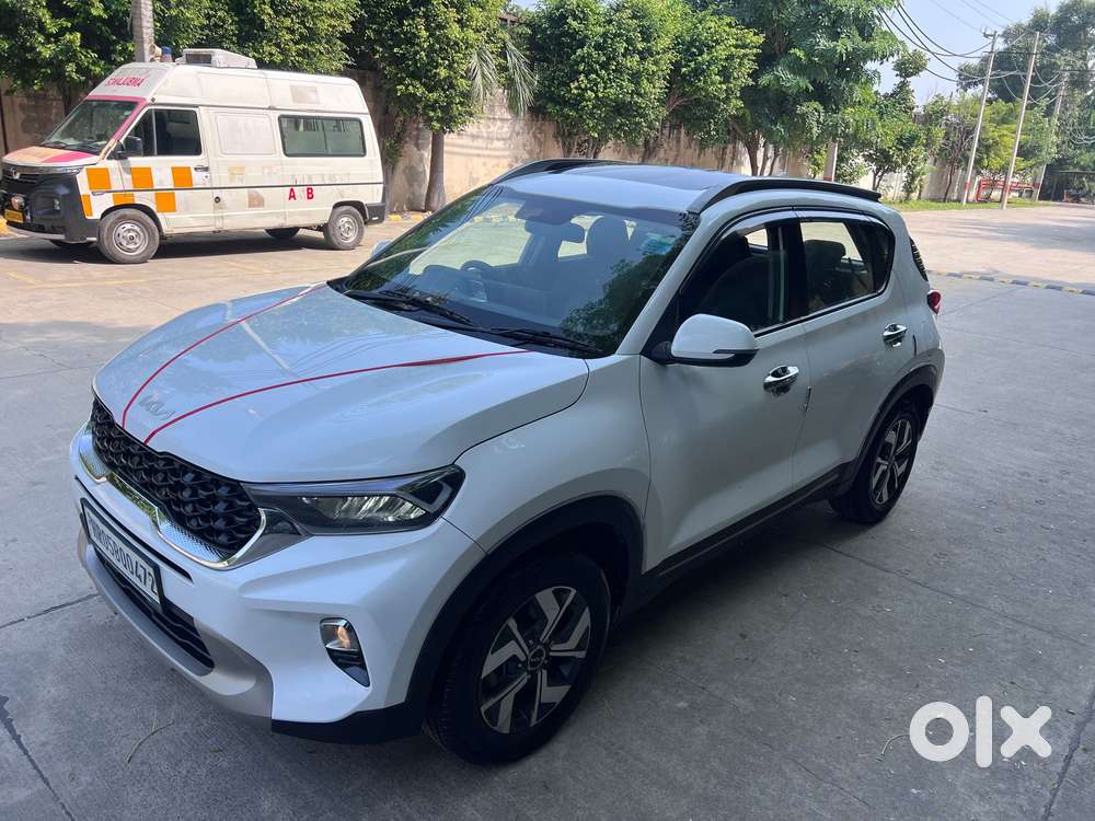 Kia Sonet, 2021, Petrol