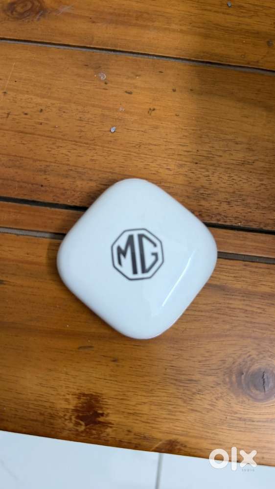 Mg Comet Ev Exclusive  Kl11 Fancy Number  First Owner 7300 Km Only