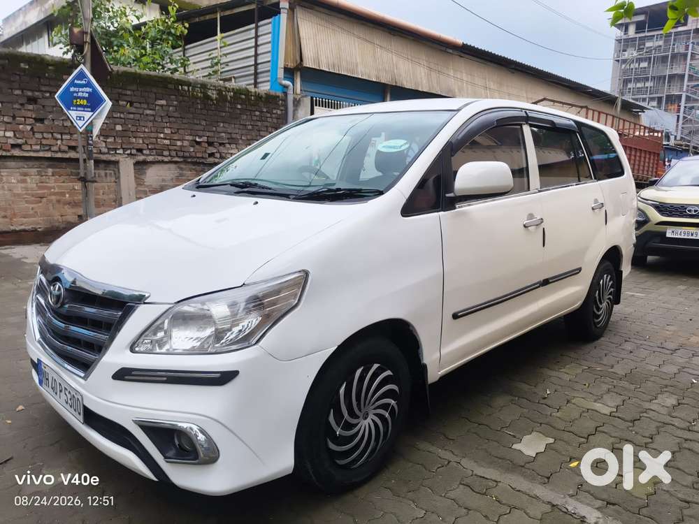 Toyota Innova 2.5 G (diesel) 8 Seater, 2012, Diesel