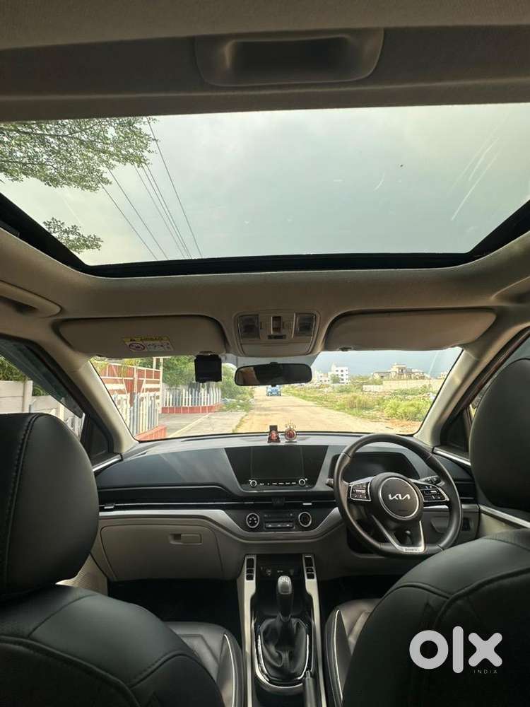 Kia Carens Gravity Addition