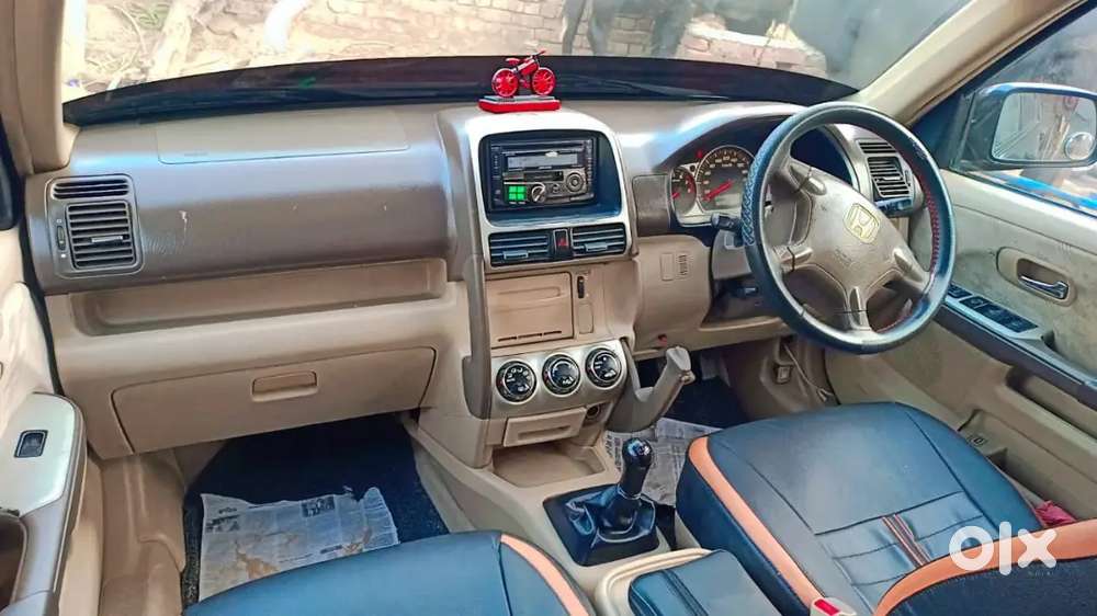 Honda Cr-v 2005 Modal Passing 2031  Petrol 4th Owner  Alloy Wheels