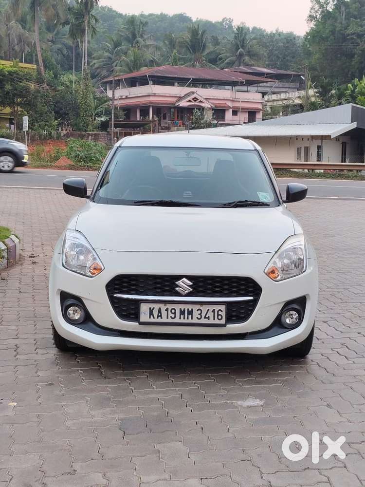 Maruti Suzuki Swift, 2022, Petrol