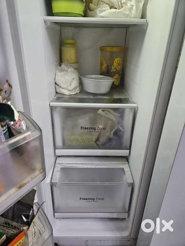 Double door fridge