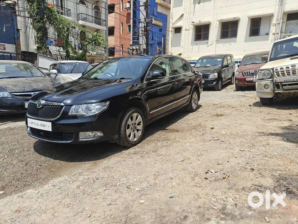 Skoda Superb 2013-2015 Elegance 1.8 Tsi Mt, 2010, Petrol