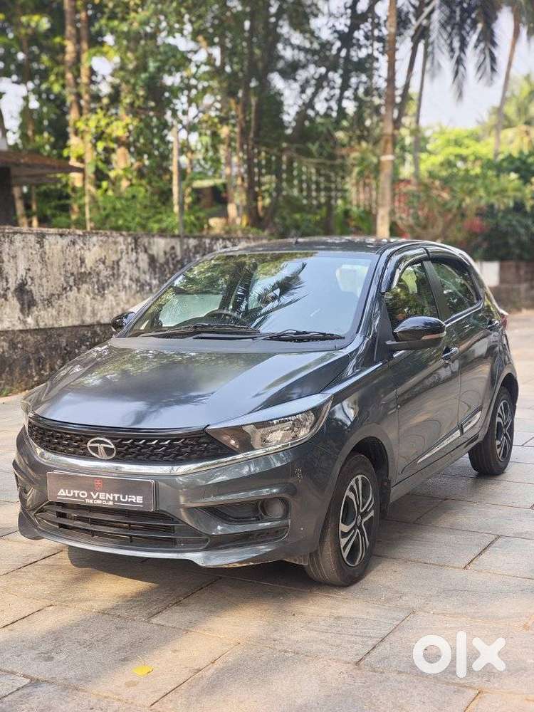 Tata Tiago 1.2 Revotron Xt, 2023, Petrol