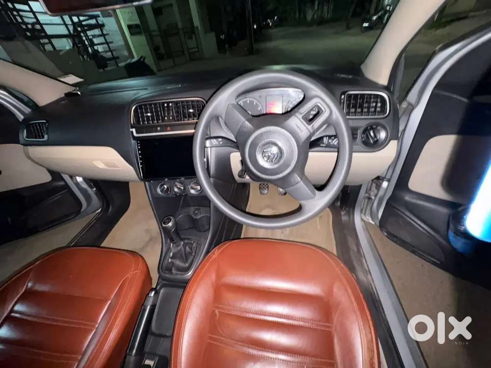 Volkswagen Polo 2011 Petrol