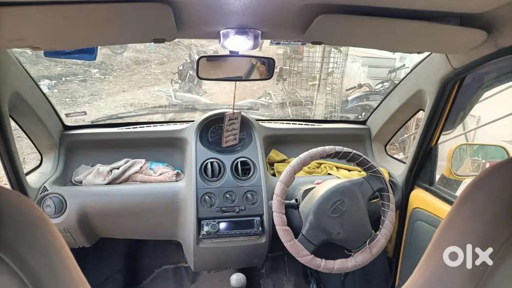Tata Nano Xe 2011