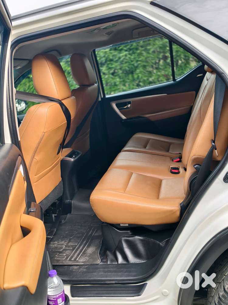 Toyota Fortuner 4x2 At 2.8 Diesel, 2022, Diesel