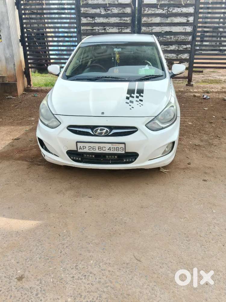 Hyundai Verna Crdi Sx 2015