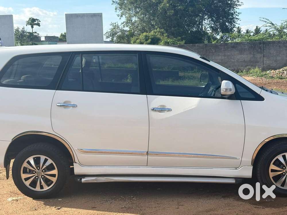 Toyota Innova Diesel 2015 Year