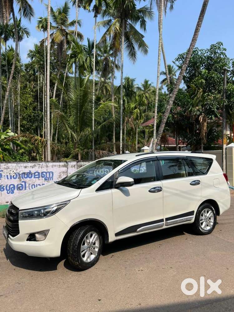 Toyota Innova Crysta 2019