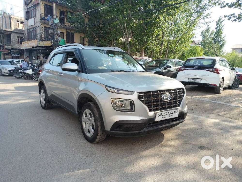 Hyundai Venue S Diesel, 2021, Diesel