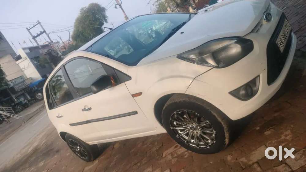 Ford Figo 2011 Diesel 160000 Km Driven