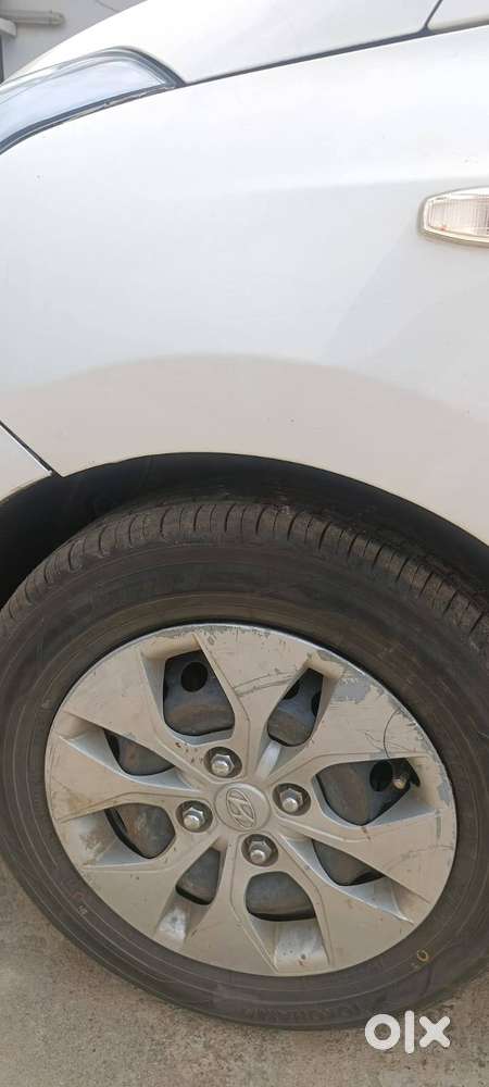 Hyundai Xcent 2015 Cng & Hybrids Well Maintained