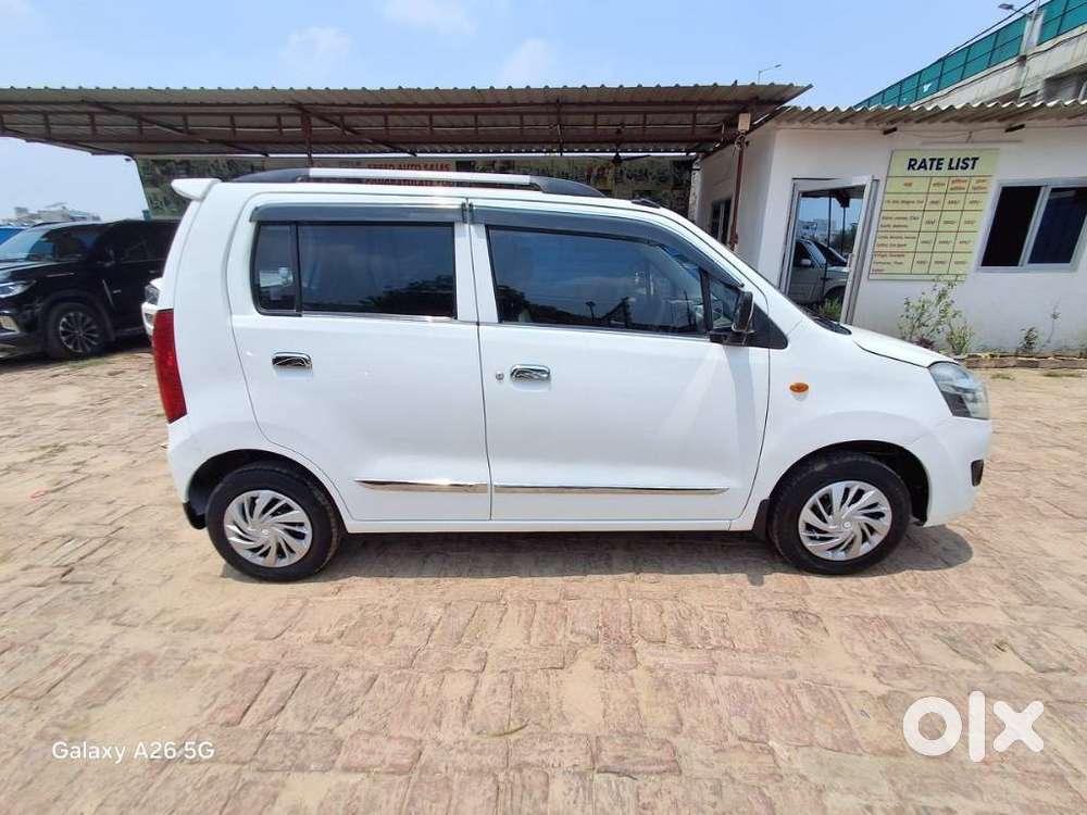 Maruti Suzuki Wagon R 1.0 2013-2019 Lxi Cng, 2016, Cng & Hybrids