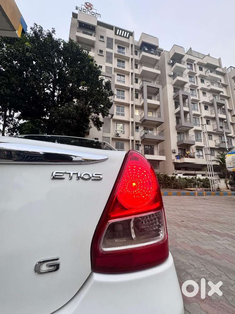 Toyota Etios 2010-2012 G, 2011, Petrol