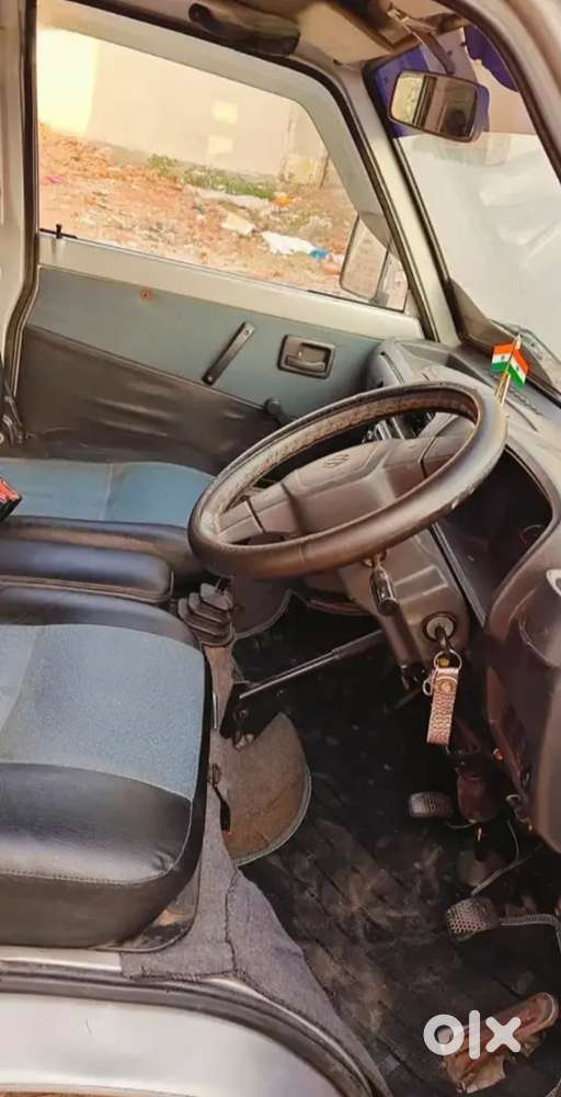 Maruti Suzuki Omni 2017 Petrol 32000 Km Driven