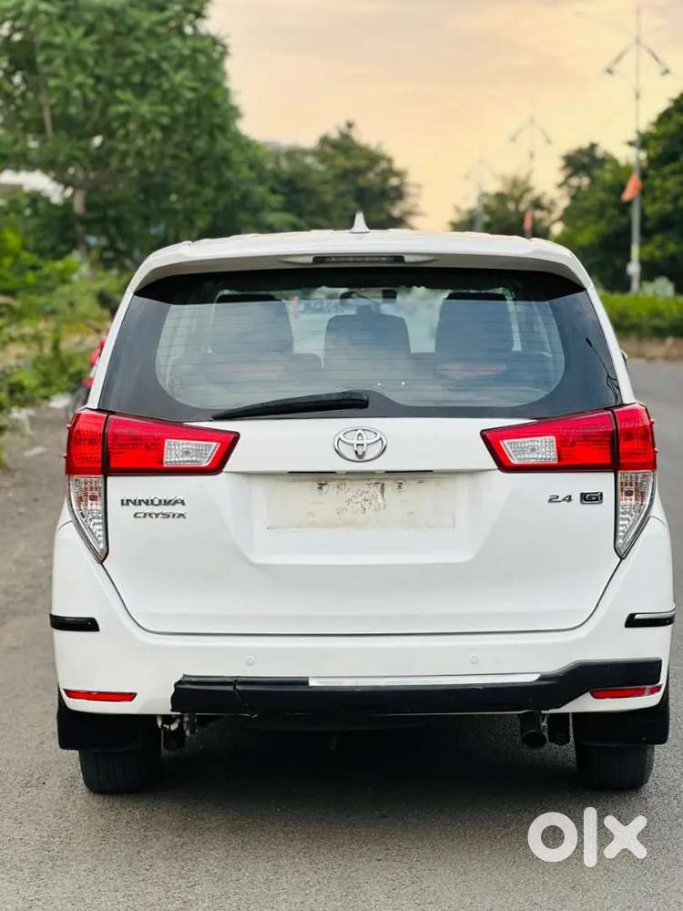 Toyota Innova Crysta 2019