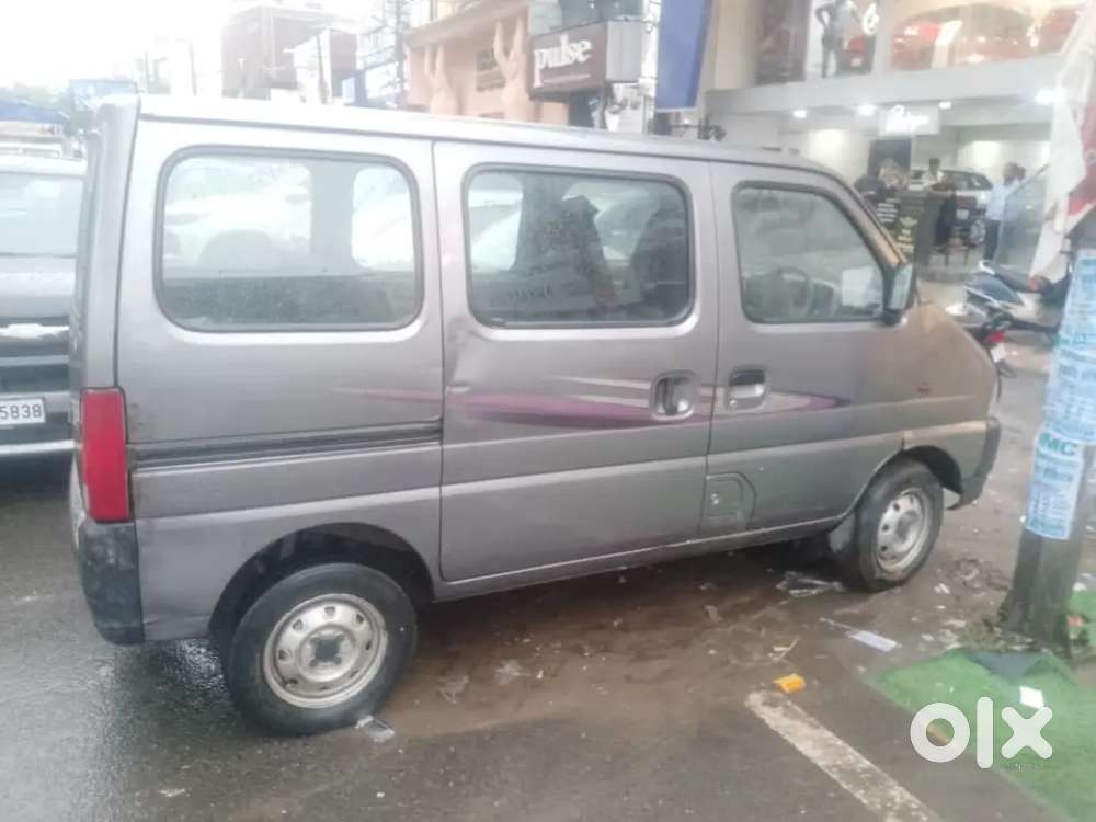 Maruti Suzuki Eeco 2013