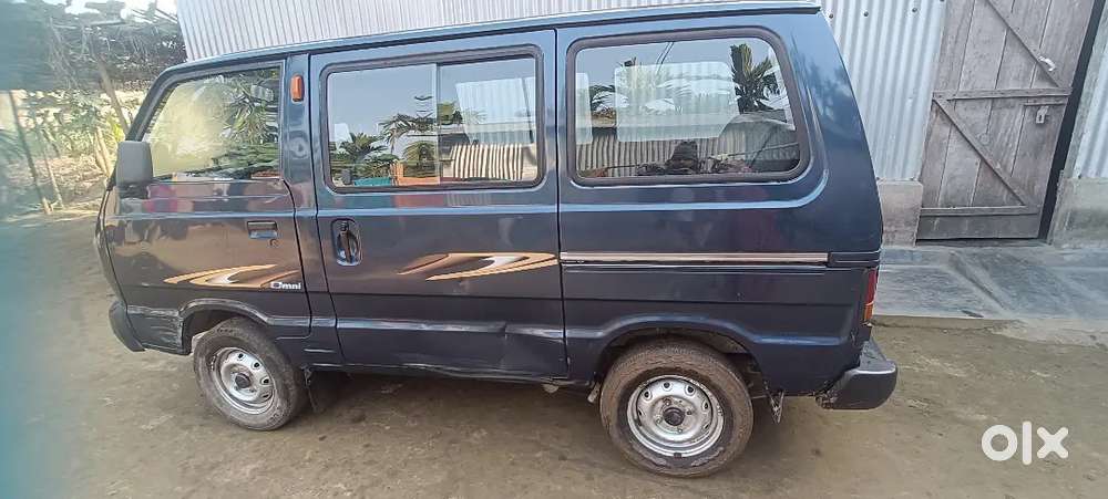 Maruti Suzuki Omni 2017 Petrol 25200 Km Driven