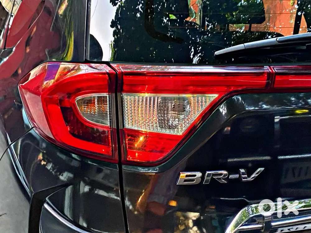 Honda Br-v Cvt Automatic 7 Seater 7.65 Lac Idv