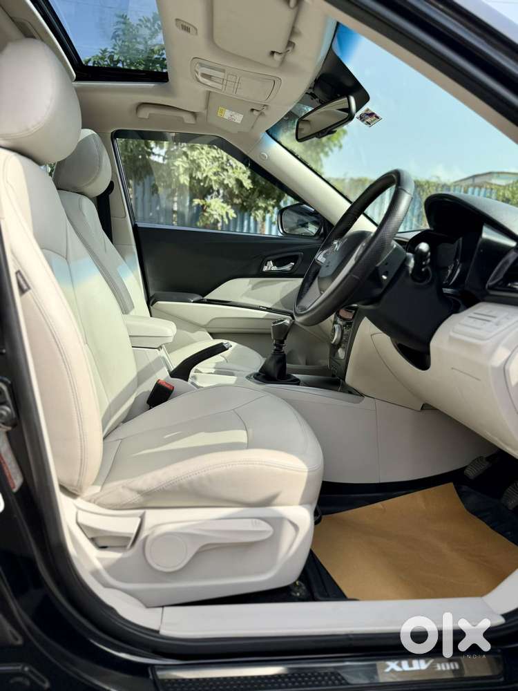 Mahindra Xuv300 W8 Option Diesel, 2024, Diesel