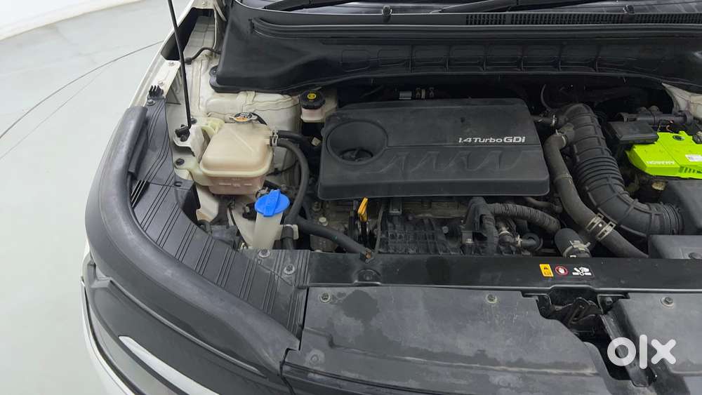 Kia Carens 1.4 Luxury Plus Dct 7 Str, 2022, Petrol