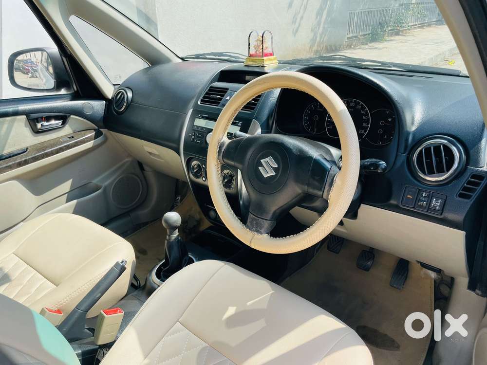 Maruti Suzuki Sx4 Vxi Bsiv, 2013, Cng & Hybrids