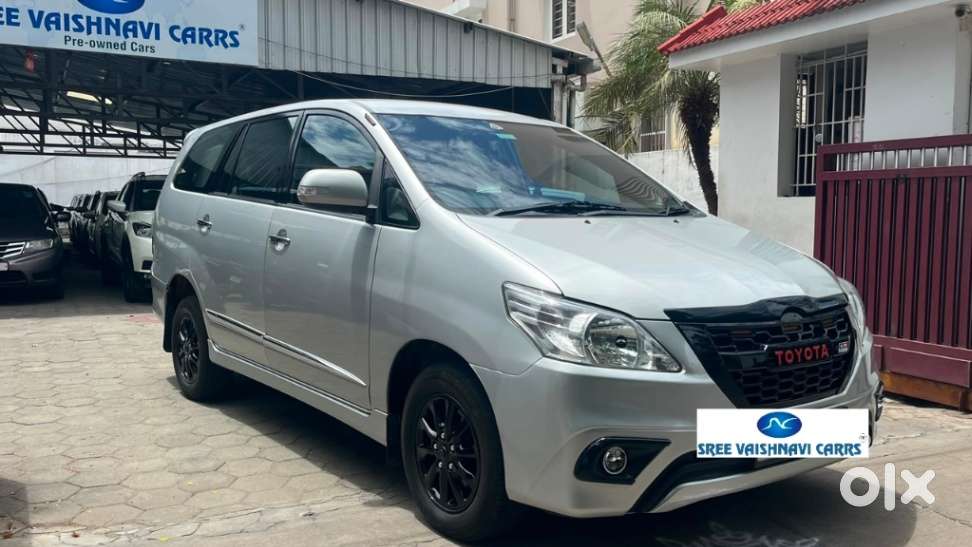 Toyota Innova 2.5 V 8 Str, 2014, Diesel