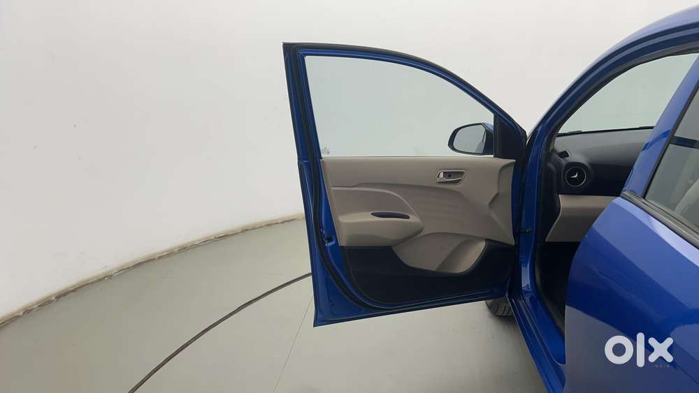 Hyundai Santro Asta, 2019, Petrol